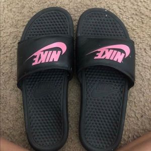 nike slides